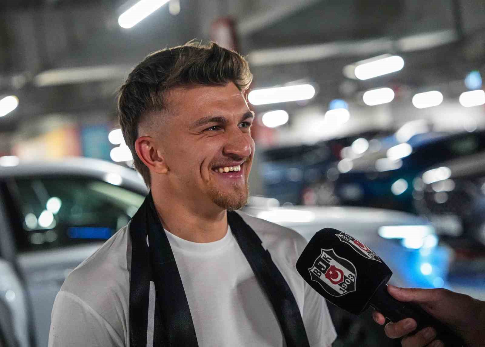 Rıdvan Yılmaz, Beşiktaş’a dönüyor: “Yuvama gelmenin mutluluğunu yaşıyorum”