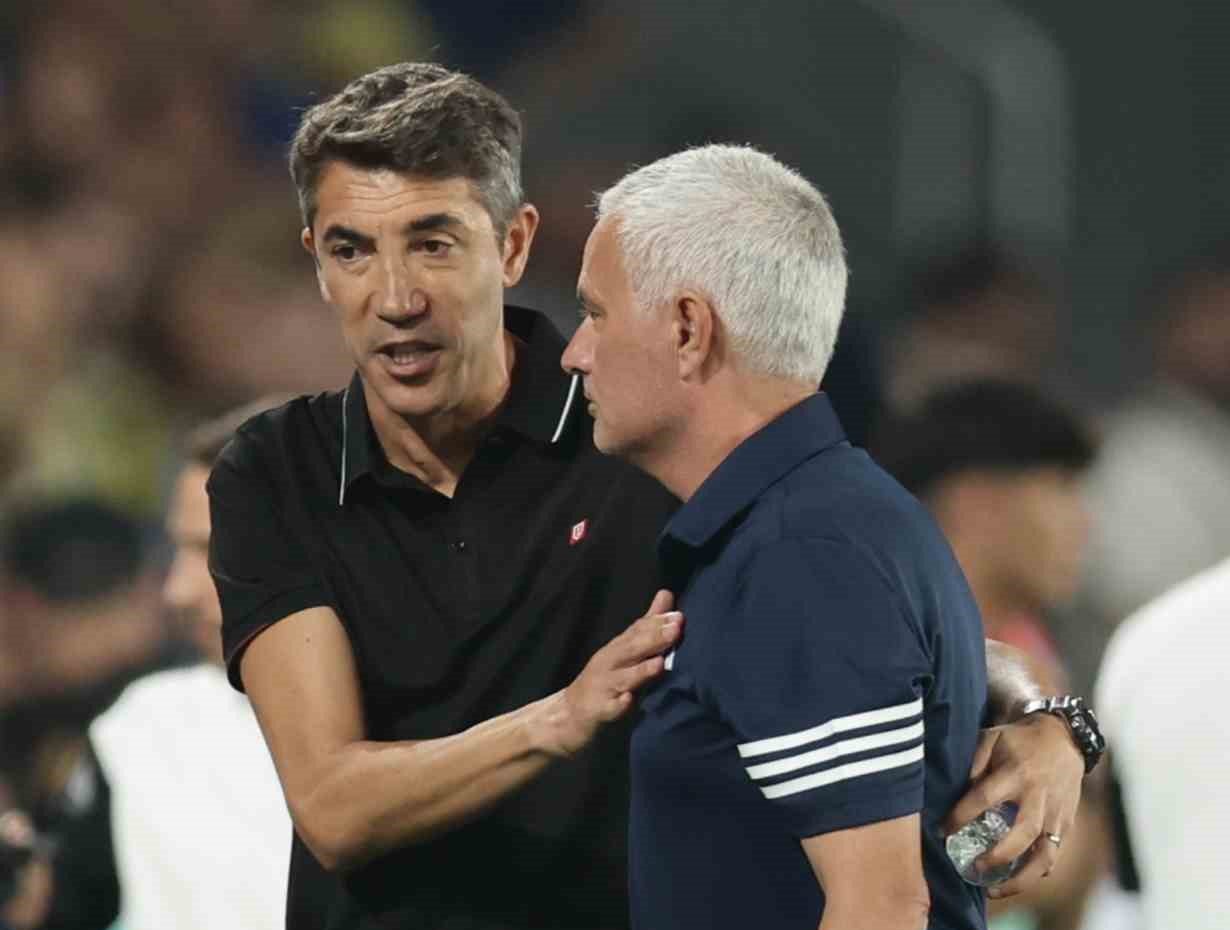 Benfica Jose Mourinho ile 2 yıllık sözleşme imzaladığını açıkladı