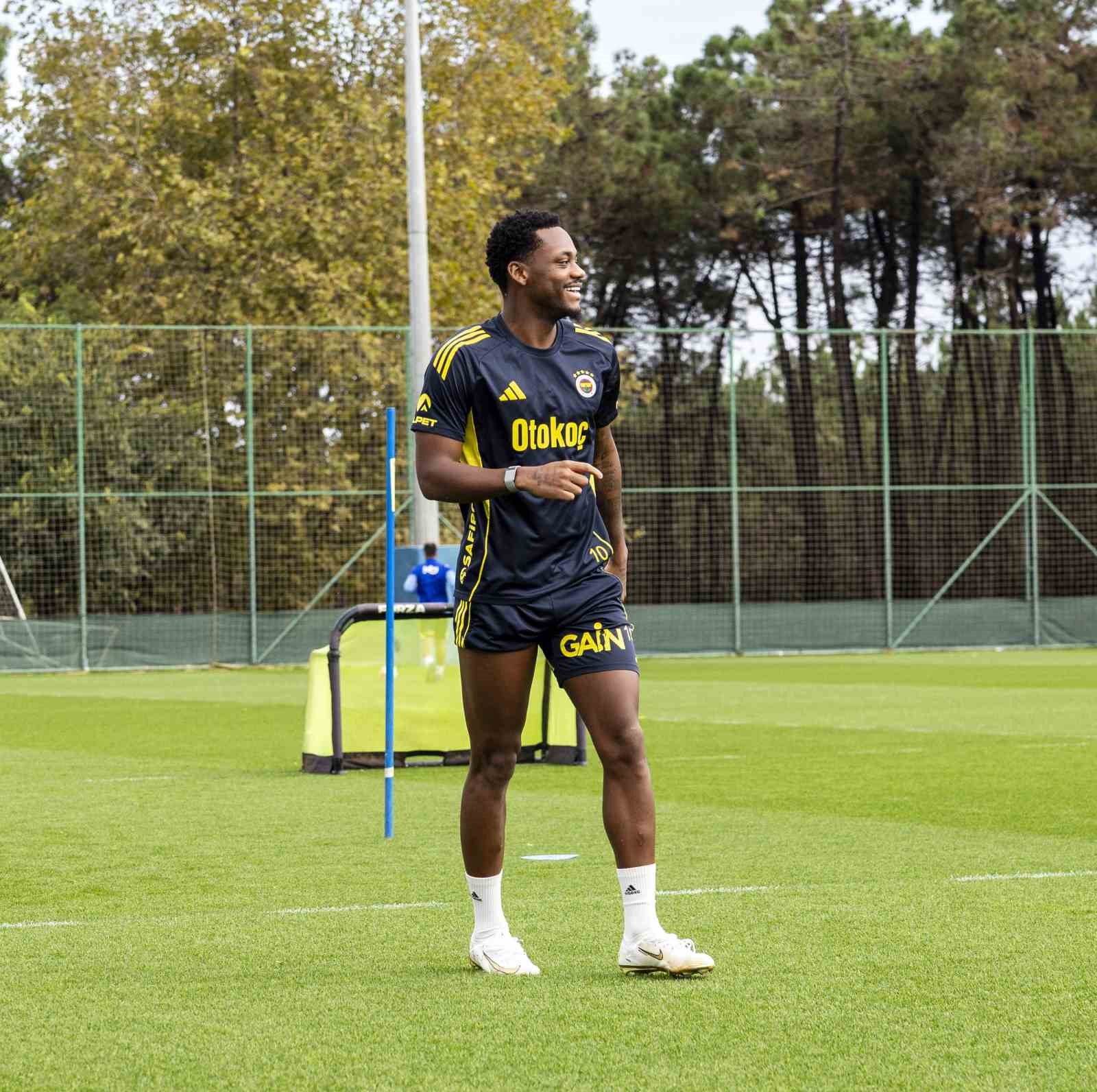 Fenerbahçe, Gaziantep FK maçı hazırlıklarına başladı