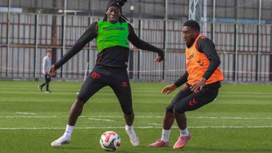 Samsunspor, Coulibaly hakkında çıkan sakatlık iddialarını yalanladı