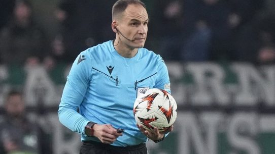 Fenerbahçe-FCSB maçını Sırp hakem Nenad Minakovic yönetecek