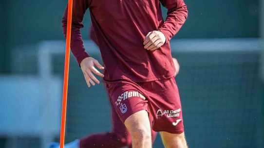 Ernest Muçi, Trabzonspor’a katkı vermeye devam ediyor