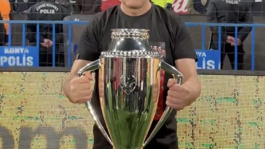 Çorum FK Süper Lig’e yükseldi, Başkan Dere: “Hediye olsun”