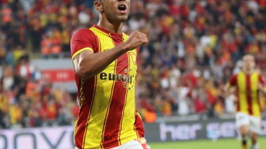 Lille, Juan için Göztepe ile görüşmelere yeniden başladı